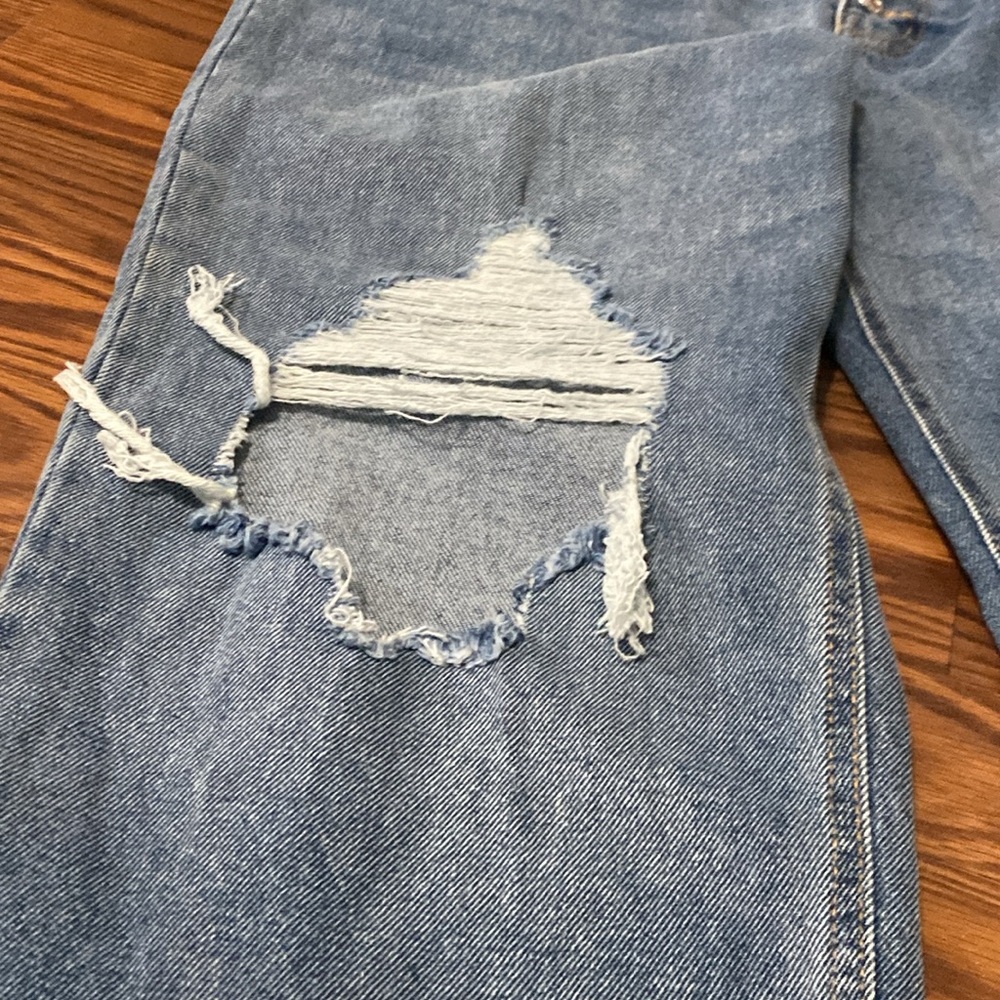 Wild Fable distressed jeans! High rise straight ankle size 14 - Picture 2 of 8